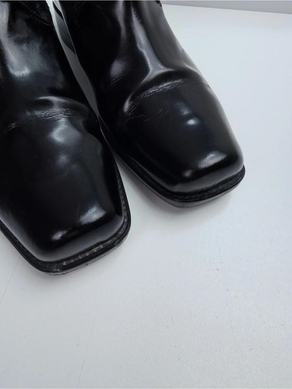 Stuart Weitzman Size 9 Negev Jet Mirror Booties Zip Back